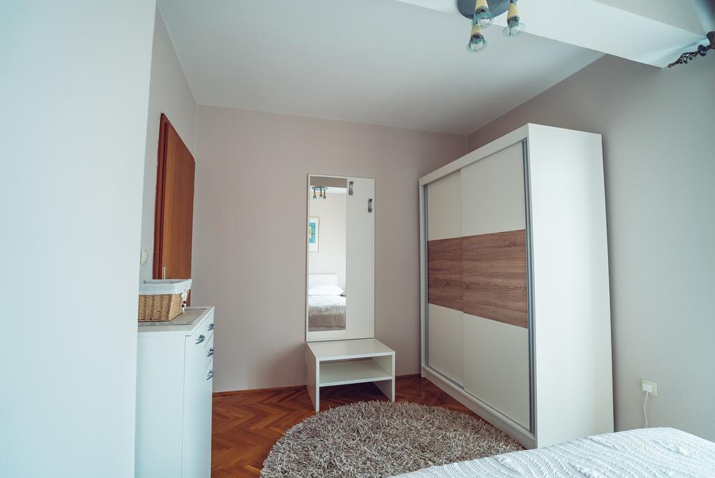 Ivica Apartments Imotski Esterno foto