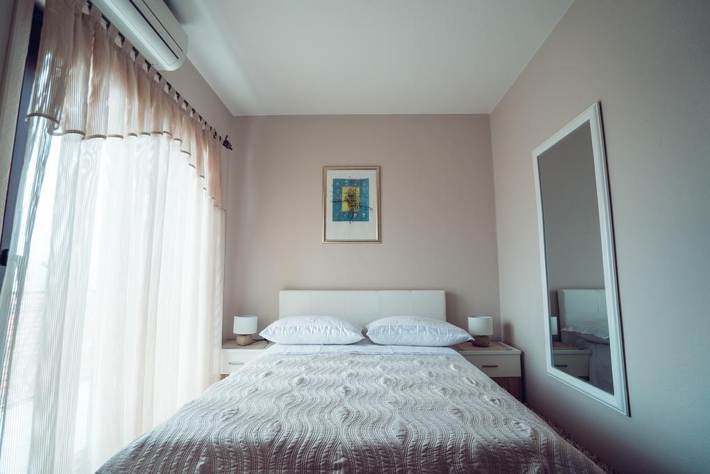 Ivica Apartments Imotski Esterno foto